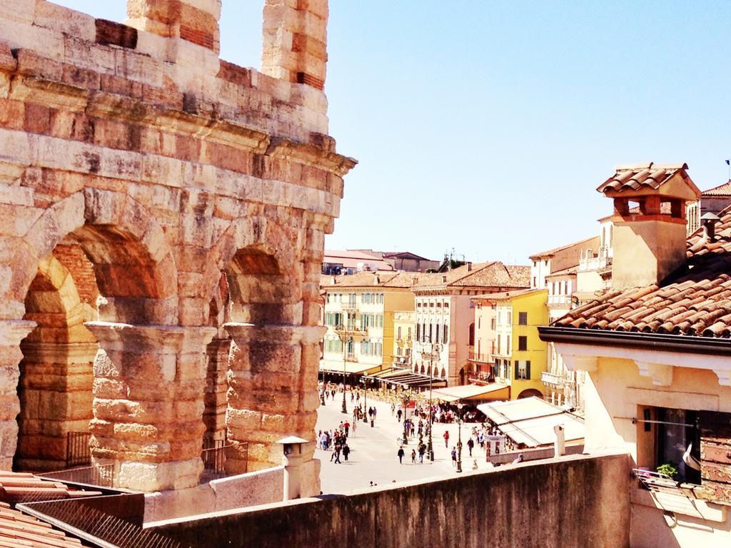 La Terrazza Sull'Arena Lejlighed Verona Værelse billede